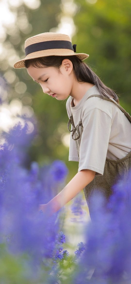 玩美x玩魅在线看 App 设置界面截图，包含提醒时段、清晰度偏好、缓存管理与权限开关等选项列表，条目简洁